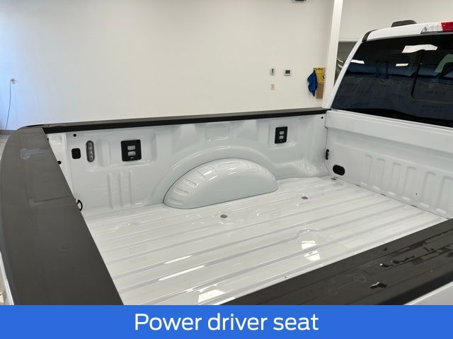 2026 Ford F-350 Super Duty XLT - Photo 7