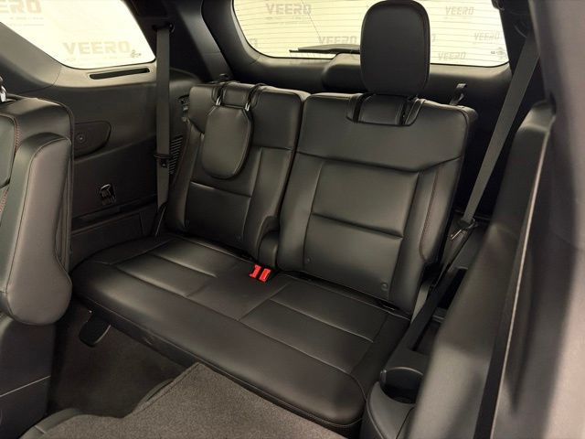 2026 Ford Explorer ST-Line - Photo 34