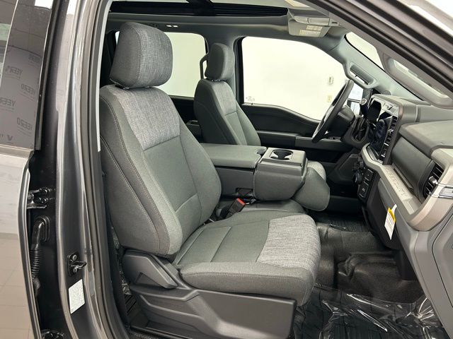 2026 Ford F-350 Super Duty XLT - Photo 22