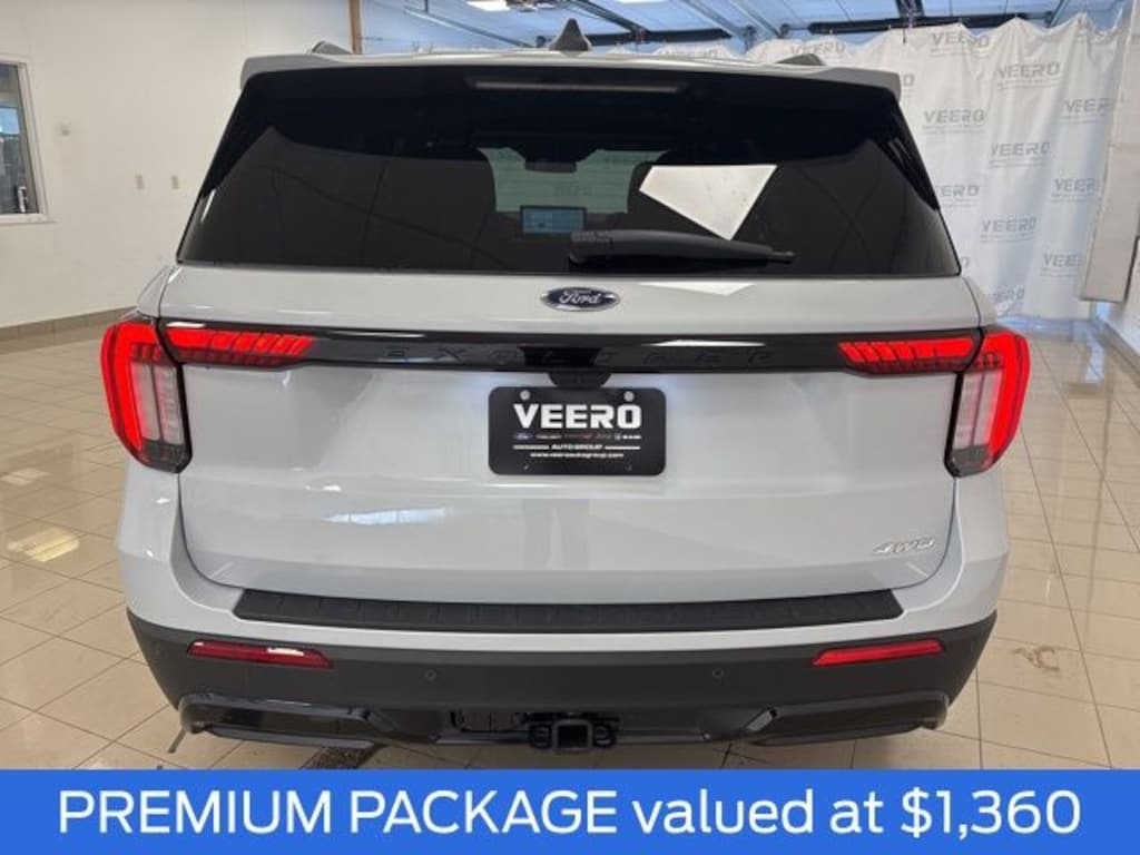 New 2026 Ford Explorer ST-Line SUV