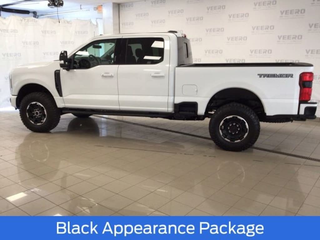 New 2026 Ford F-250 F-250® Lariat® Truck Crew Cab