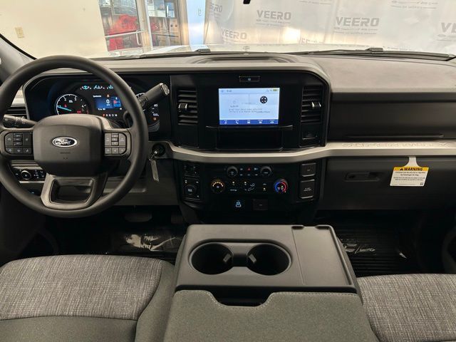 2026 Ford F-350 Super Duty XLT - Photo 18
