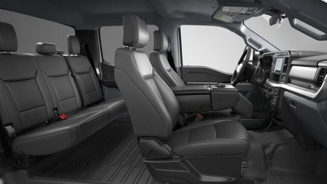 2026 Ford F-350 Super Duty XLT - Photo 32