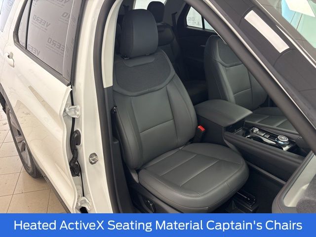 2026 Ford Explorer Active - Photo 13
