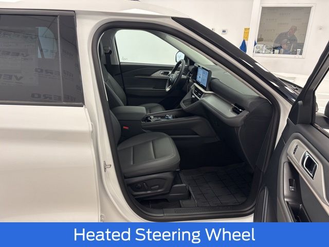 2026 Ford Explorer Active - Photo 12