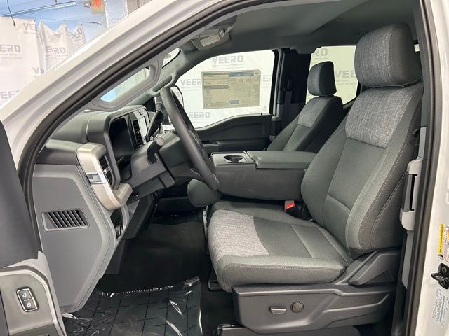 2026 Ford F-350 Super Duty XLT - Photo 10