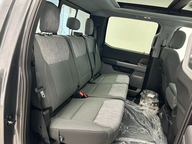 2026 Ford F-350 Super Duty XLT - Photo 26