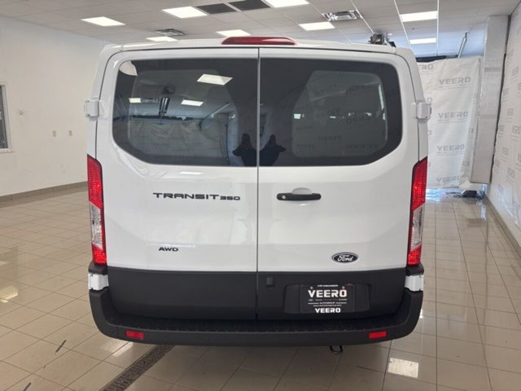 New 2026 Ford Transit-350 Passenger Wagon Low Roof Van