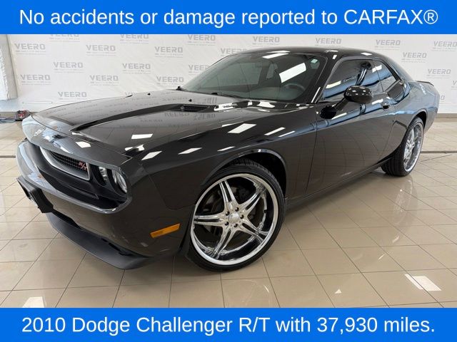 Used 2010 Dodge Challenger R/T with VIN 2B3CJ5DT0AH159949 for sale in Morris, Minnesota
