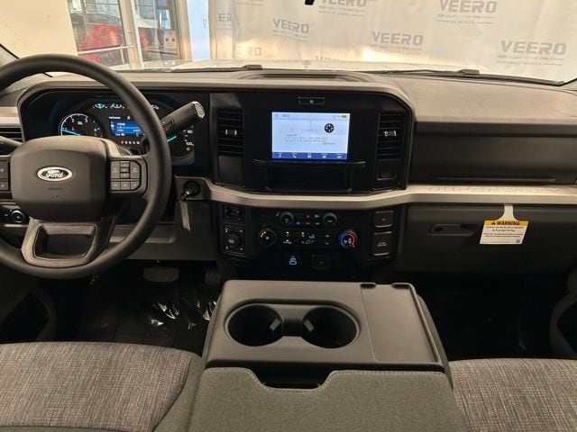 2026 Ford F-350 Super Duty XLT - Photo 16