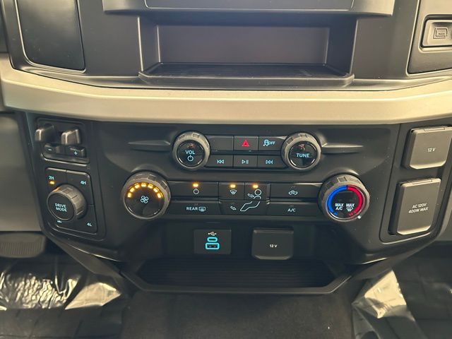 2026 Ford F-350 Super Duty XLT - Photo 18