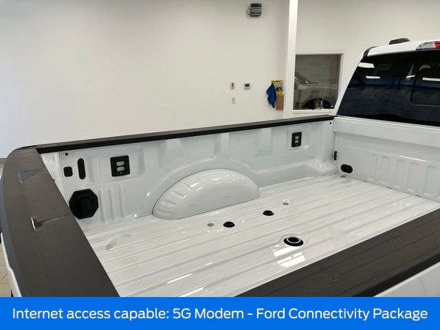 2026 Ford F-350 Super Duty XLT - Photo 8