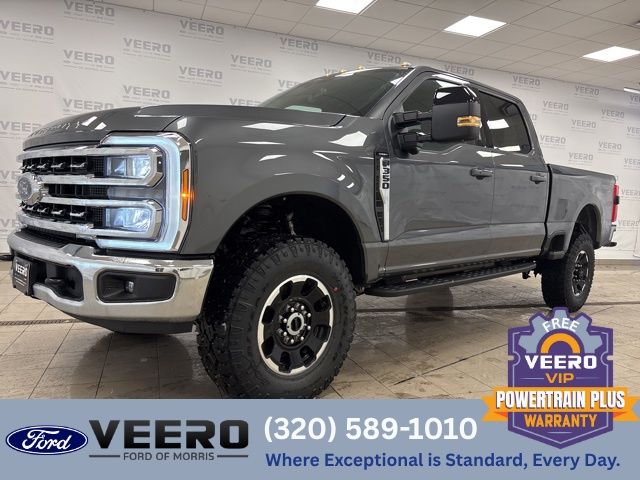 2026 Ford F-350 Super Duty Lariat's photo
