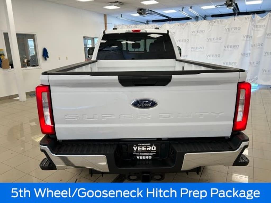 New 2026 Ford F-350 F-350® XLT Truck Super Cab
