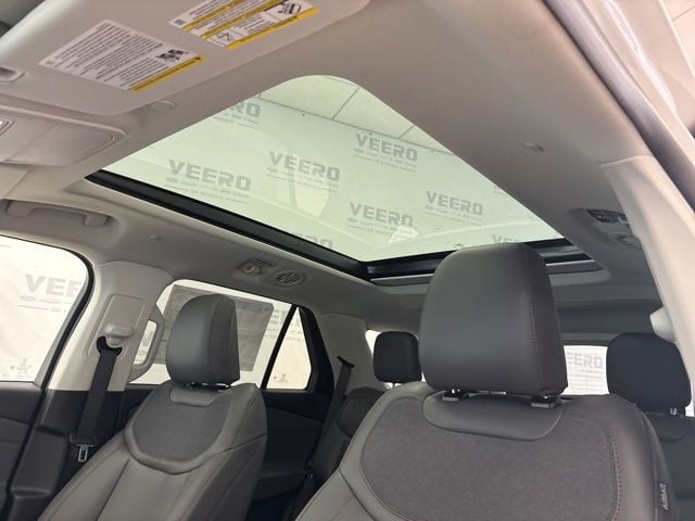 2026 Ford Explorer Active - Photo 38