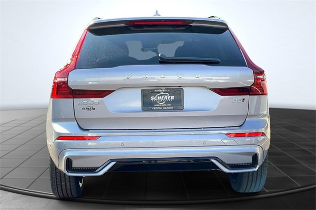 New 2026 Volvo XC60 B5 Plus SUV