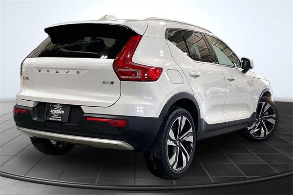 Certified 2023 Volvo XC40 B5 Plus Bright Theme SUV