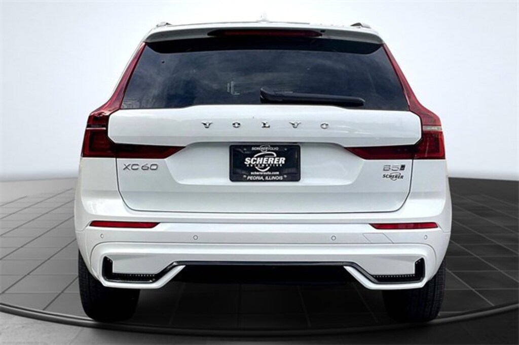 New 2026 Volvo XC60 B5 Ultra SUV
