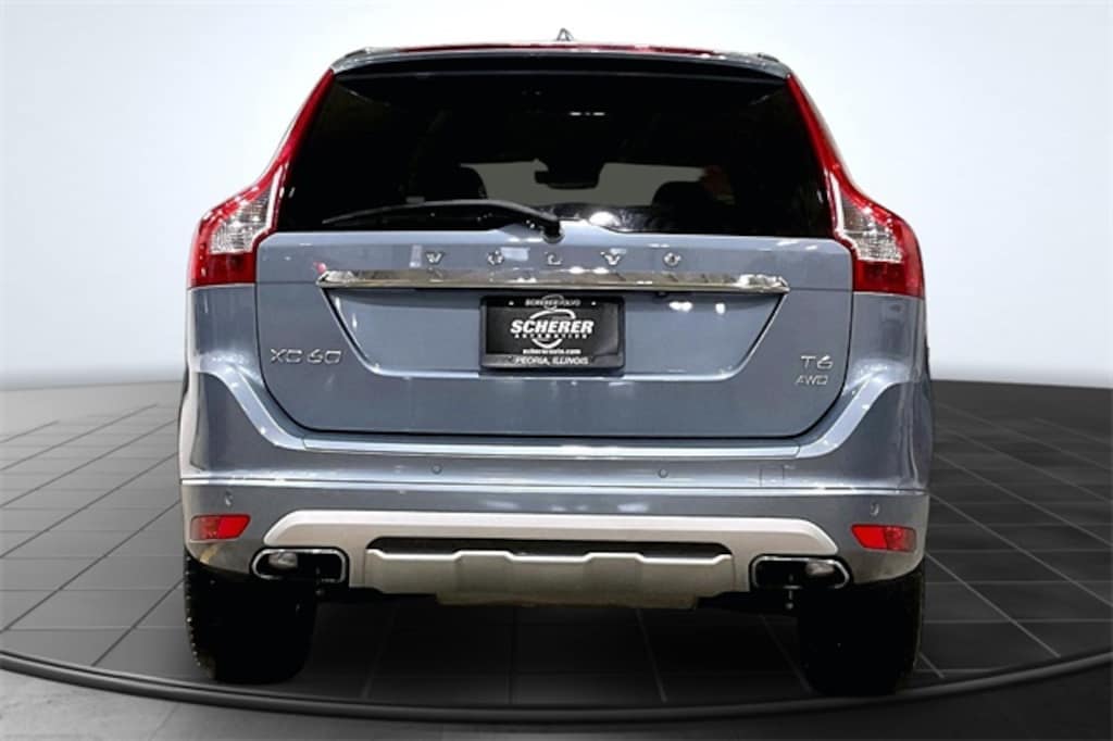 Used 2017 Volvo XC60 T6 Dynamic SUV