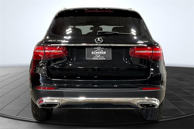 2018 Mercedes Benz GLC 300 photo 4