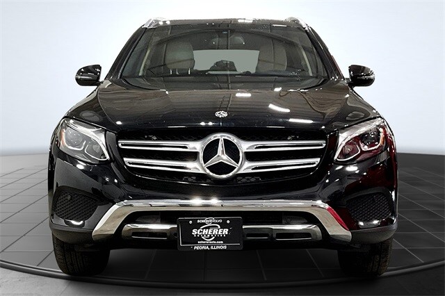 2018 Mercedes Benz GLC 300 photo 3