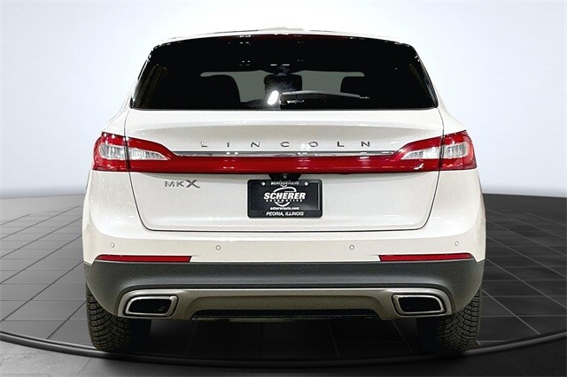 2016 Lincoln MKX Reserve photo 4