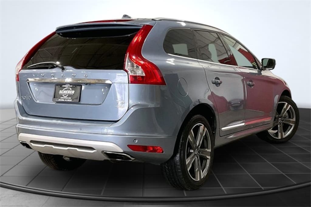 Used 2017 Volvo XC60 T6 Dynamic SUV