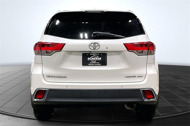 2018 Toyota Highlander Limited photo 4