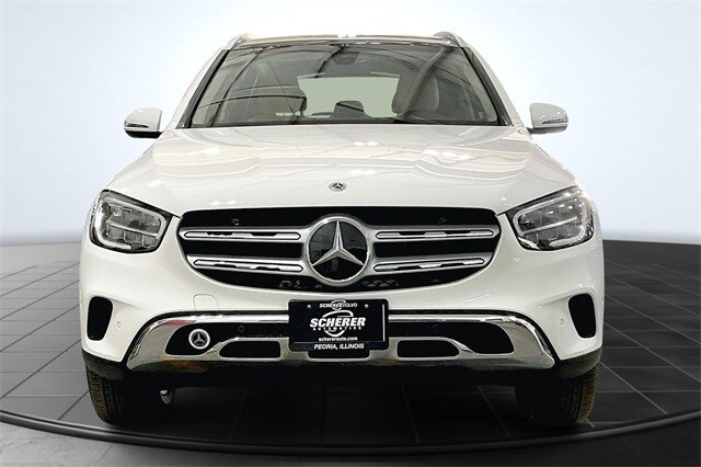 2021 Mercedes Benz GLC 300 photo 2