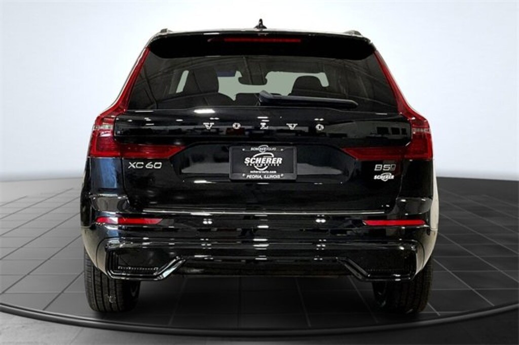 New 2026 Volvo XC60 B5 Plus SUV