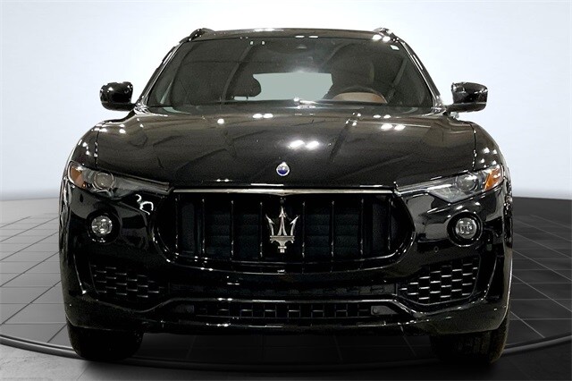 2019 Maserati Levante Base photo 3