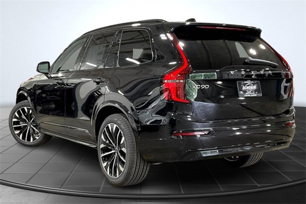 New 2026 Volvo XC90 B6 Ultra Dark Theme 6-Seater SUV