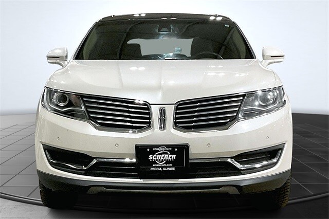 2016 Lincoln MKX Reserve photo 3
