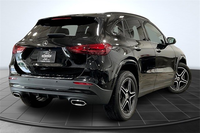 2024 Mercedes Benz GLA 250 photo 2