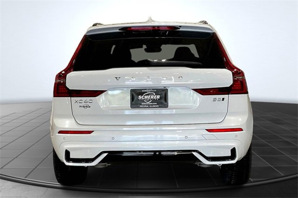 New 2026 Volvo XC60 B5 Ultra SUV