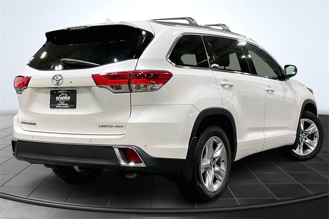 2018 Toyota Highlander Limited photo 2