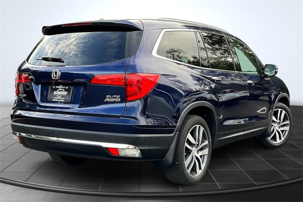 Used 2017 Honda Pilot Elite SUV