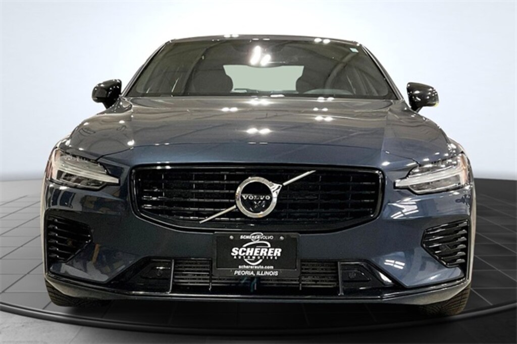 Used 2021 Volvo S60 Recharge Plug-In Hybrid T8 R-Design Sedan