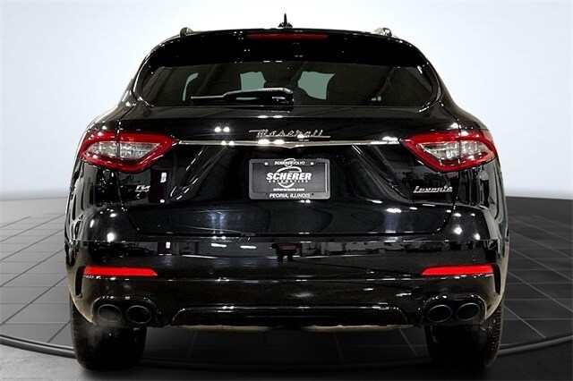 2019 Maserati Levante Base photo 4