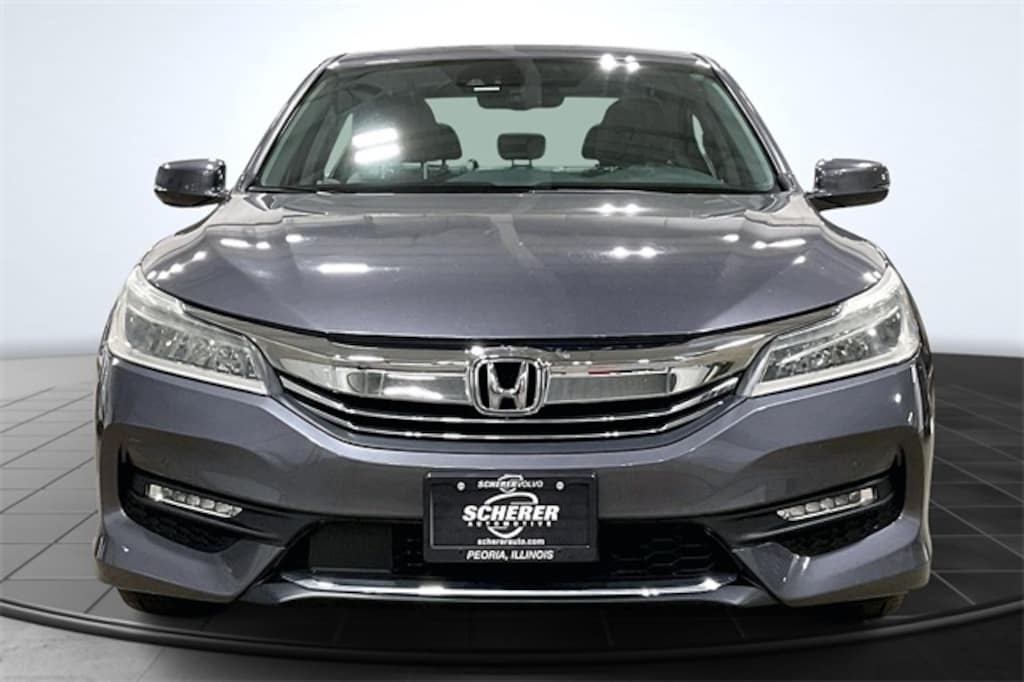 Used 2017 Honda Accord Touring Sedan