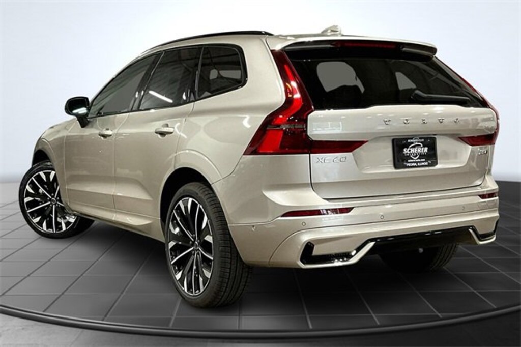 New 2026 Volvo XC60 B5 Ultra SUV