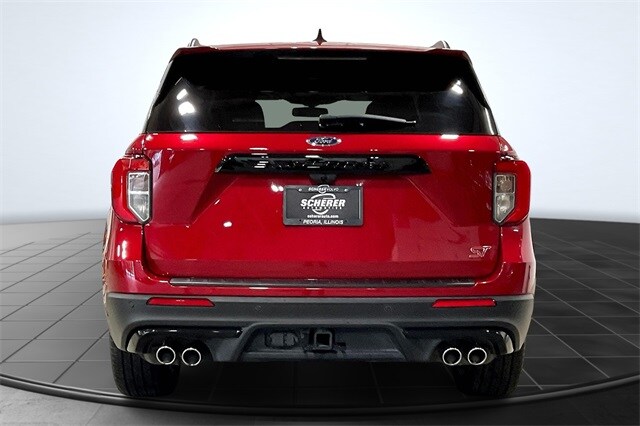 2021 Ford Explorer ST photo 3
