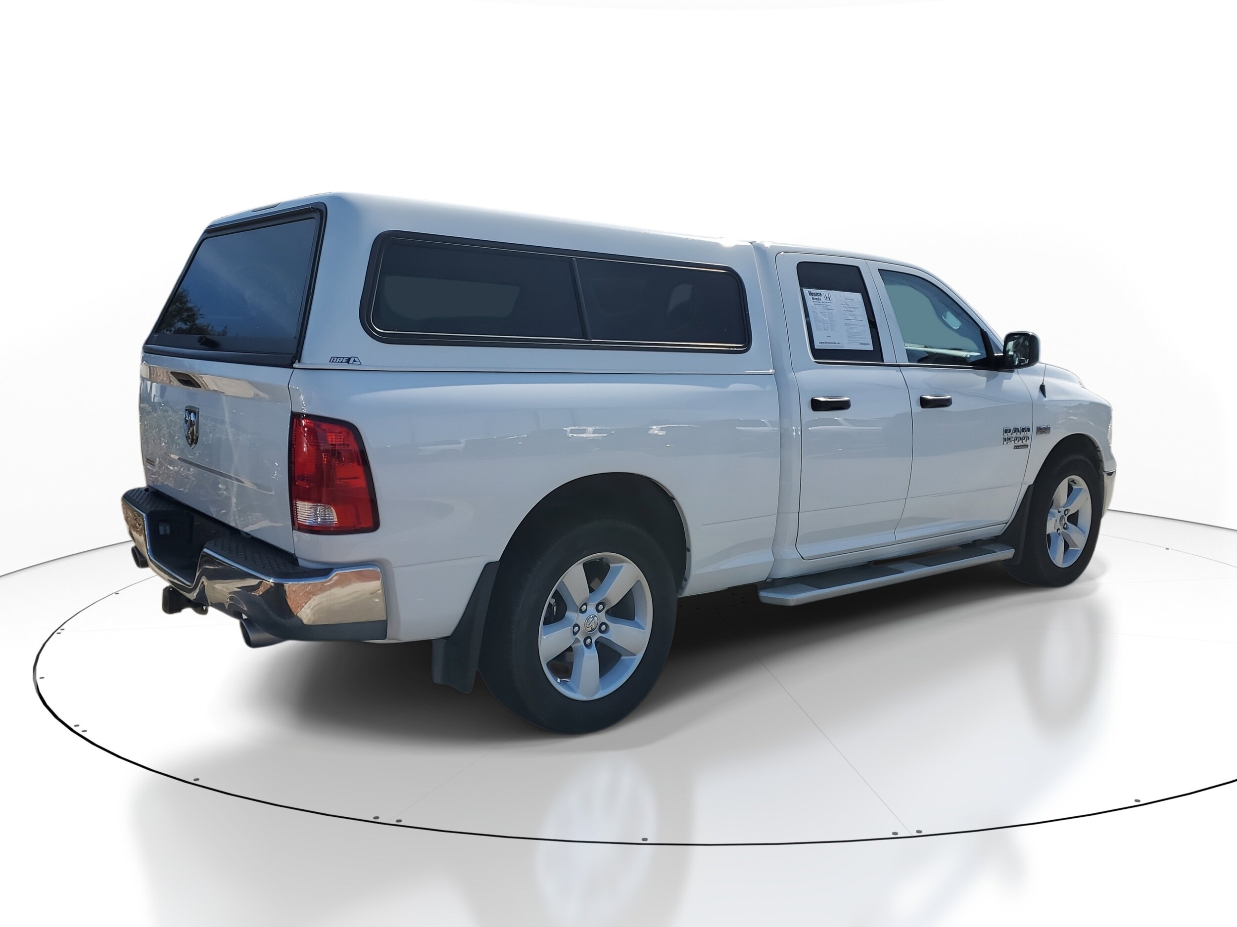 2024 Ram 1500 Classic Tradesman photo 4