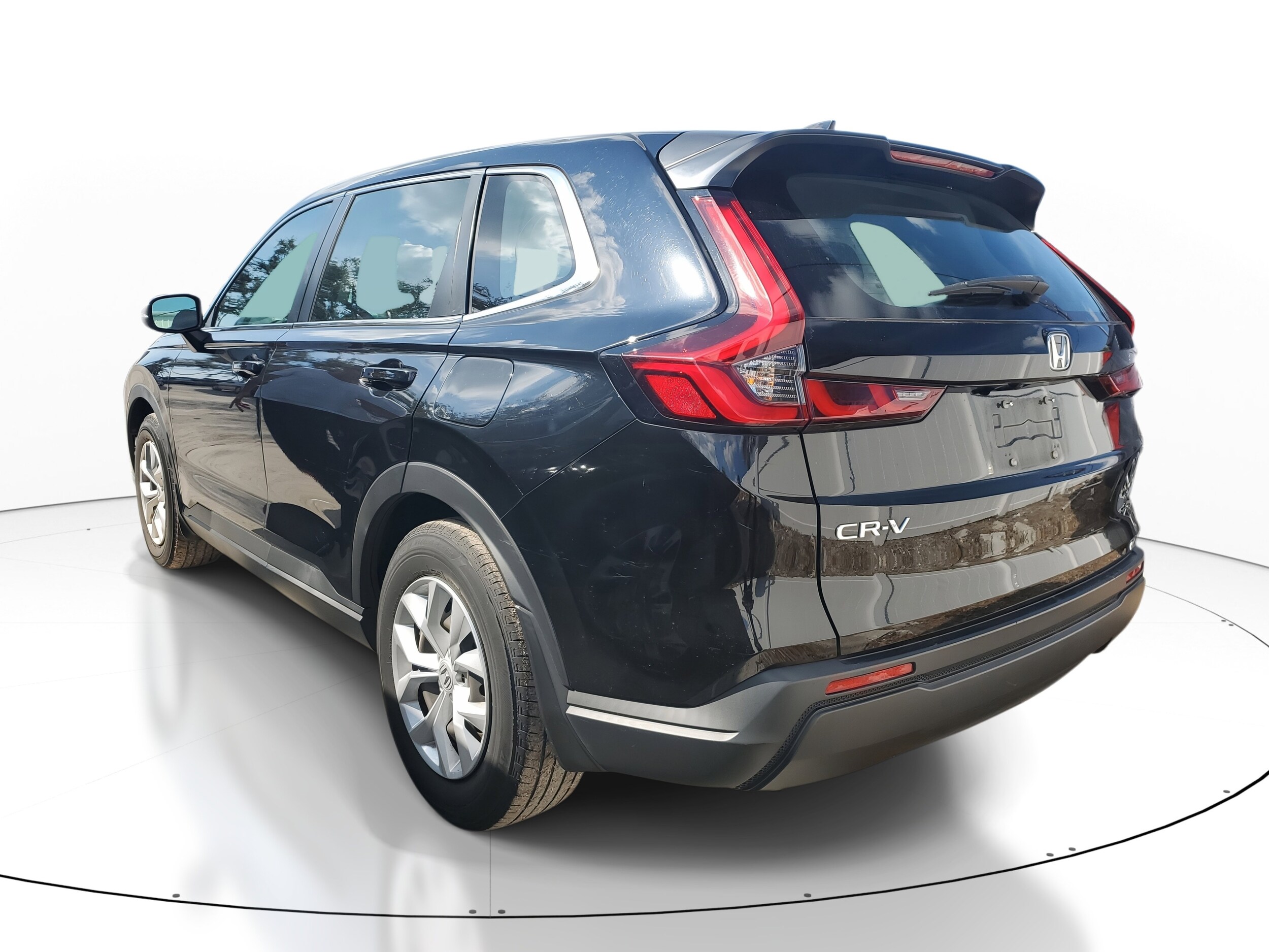 2023 Honda CR-V LX photo 4