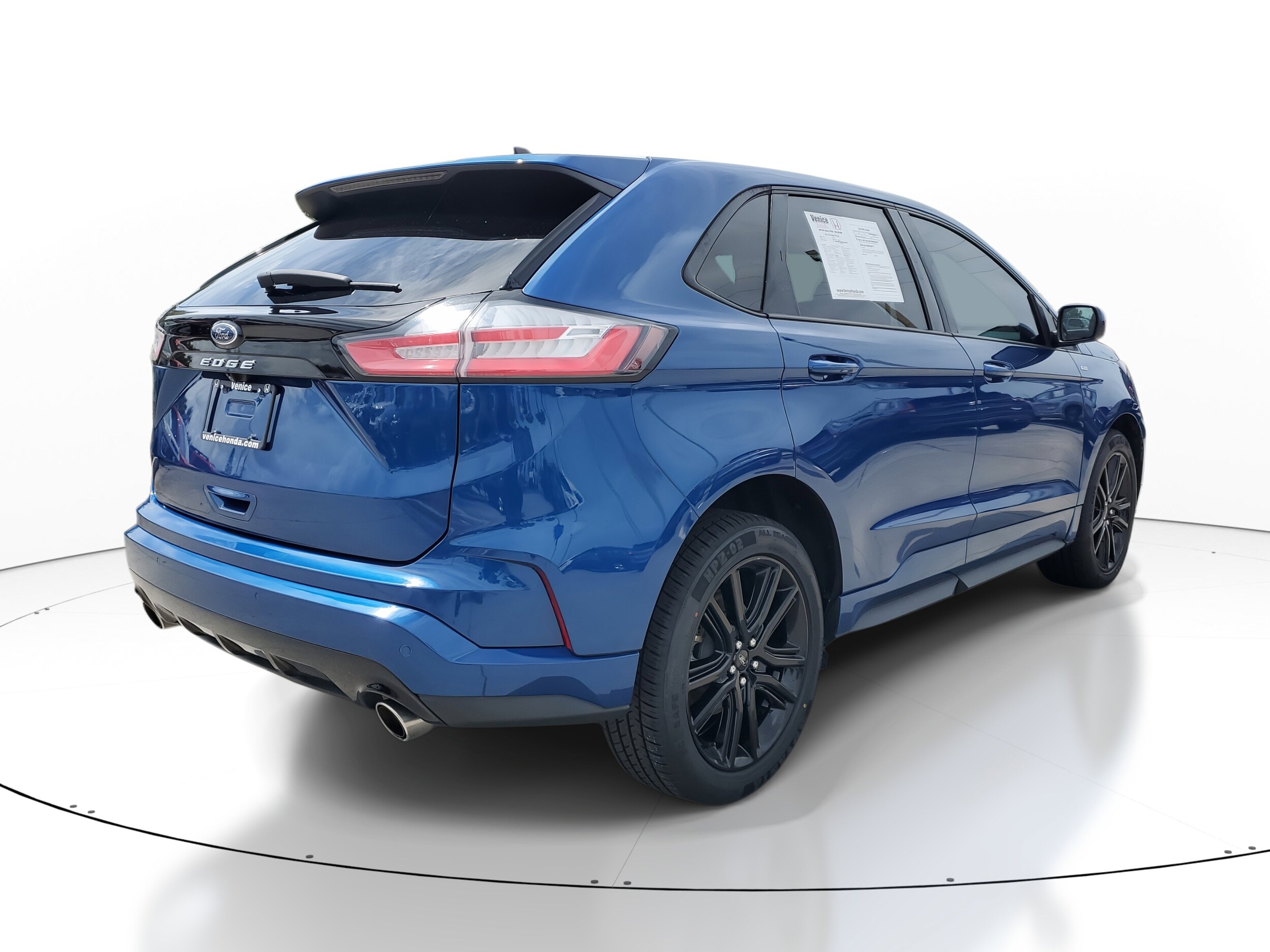 2021 Ford Edge ST-Line photo 4