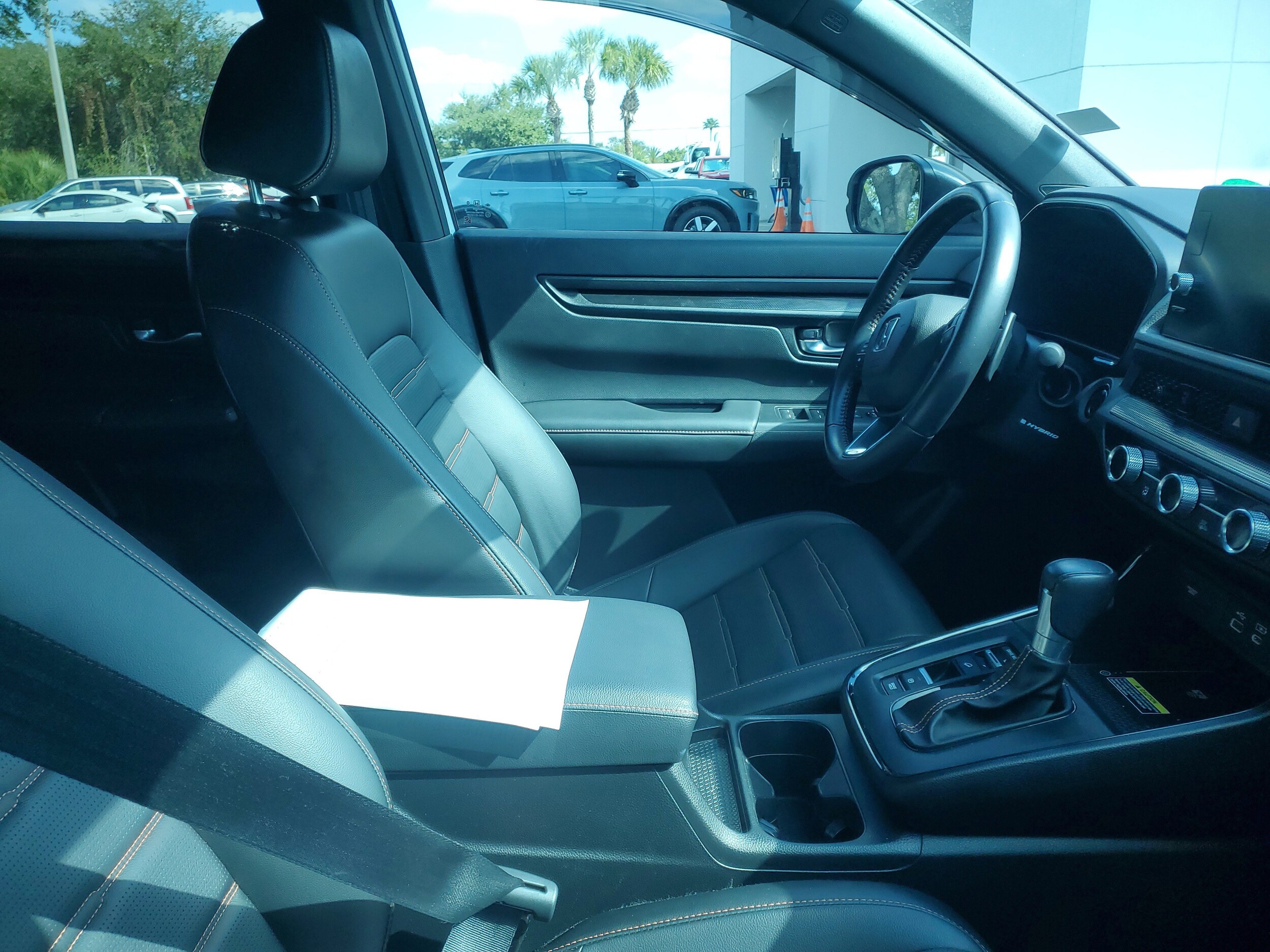 2025 Honda CR-V Hybrid Sport-L photo 2