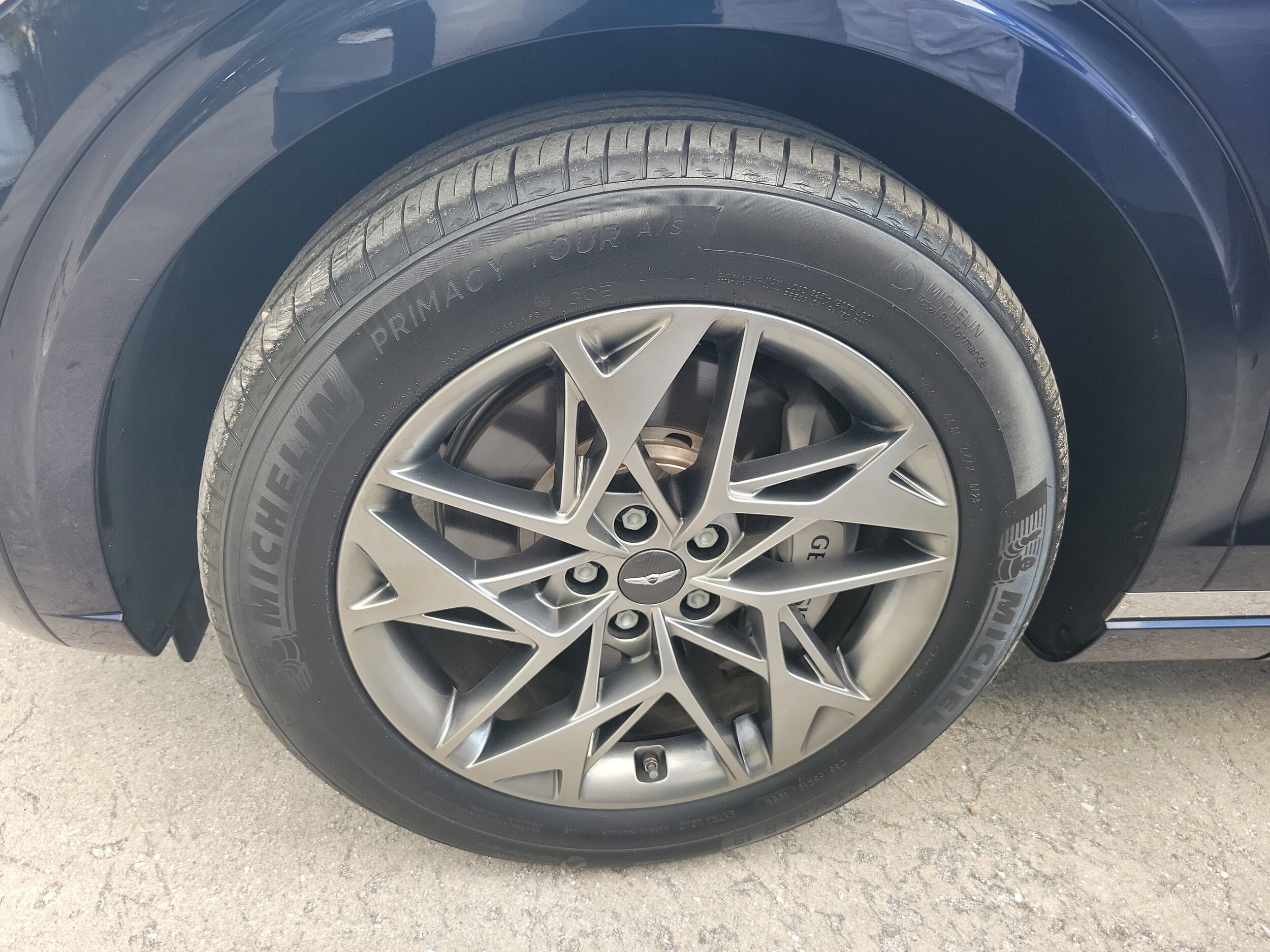 2023 Genesis GV70 2.5T photo 4