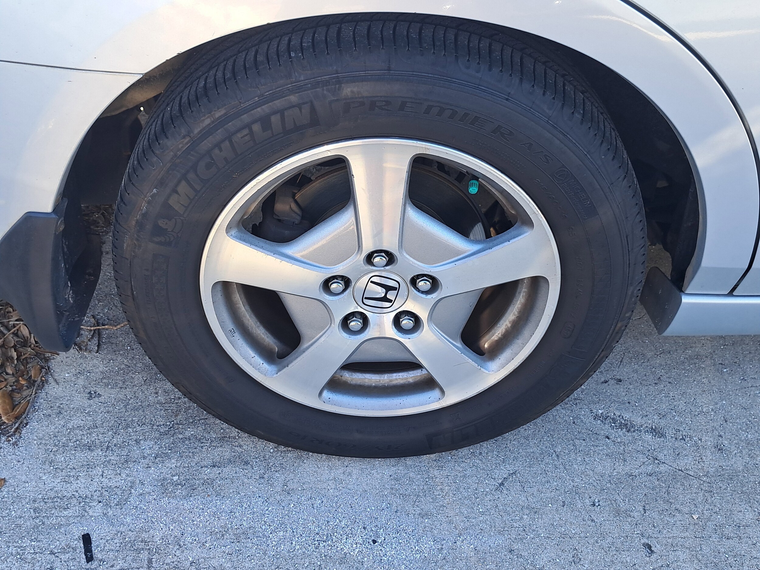 2005 Honda Accord Hybrid photo 4
