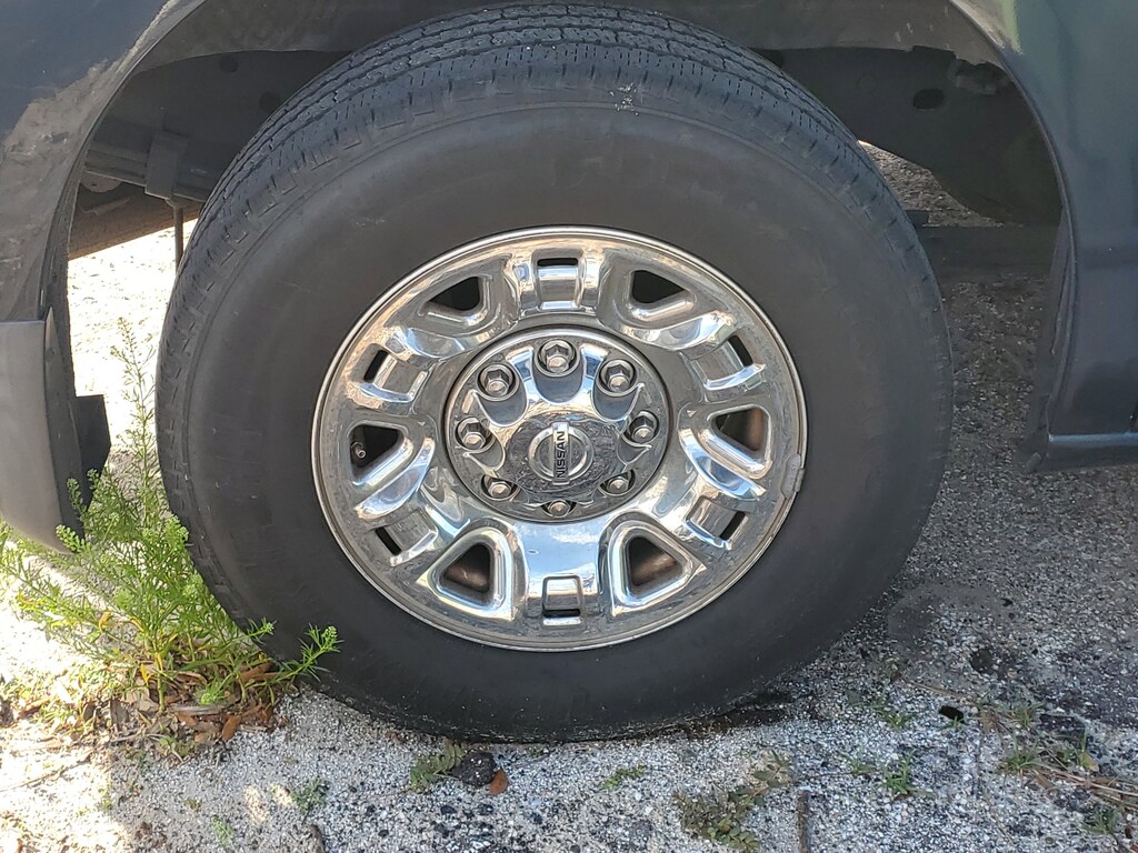 Used 2017 Nissan NV Passenger SV V6 SV