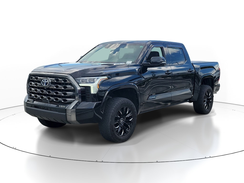 Used 2023 Toyota Tundra 4WD Platinum Hybrid Platinum Hybrid CrewMax 5.5 Bed